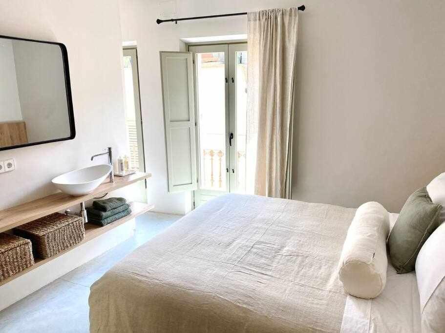 Velo Vern 3 Luxury Penthouse W Views Of City Wall Χιρόνα Εξωτερικό φωτογραφία